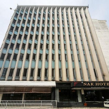 Oyo 1030 Nak Hotel Sandakan Exterior foto